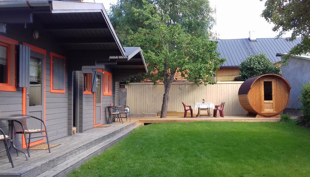 Villa Reta Puhkemajad à Haapsalu Extérieur photo